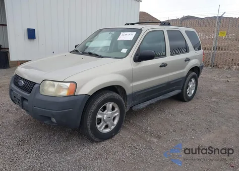 2004 Ford Escape Xlt z USA, uszkodzony, nr VIN 1FMCU931X4KA87700